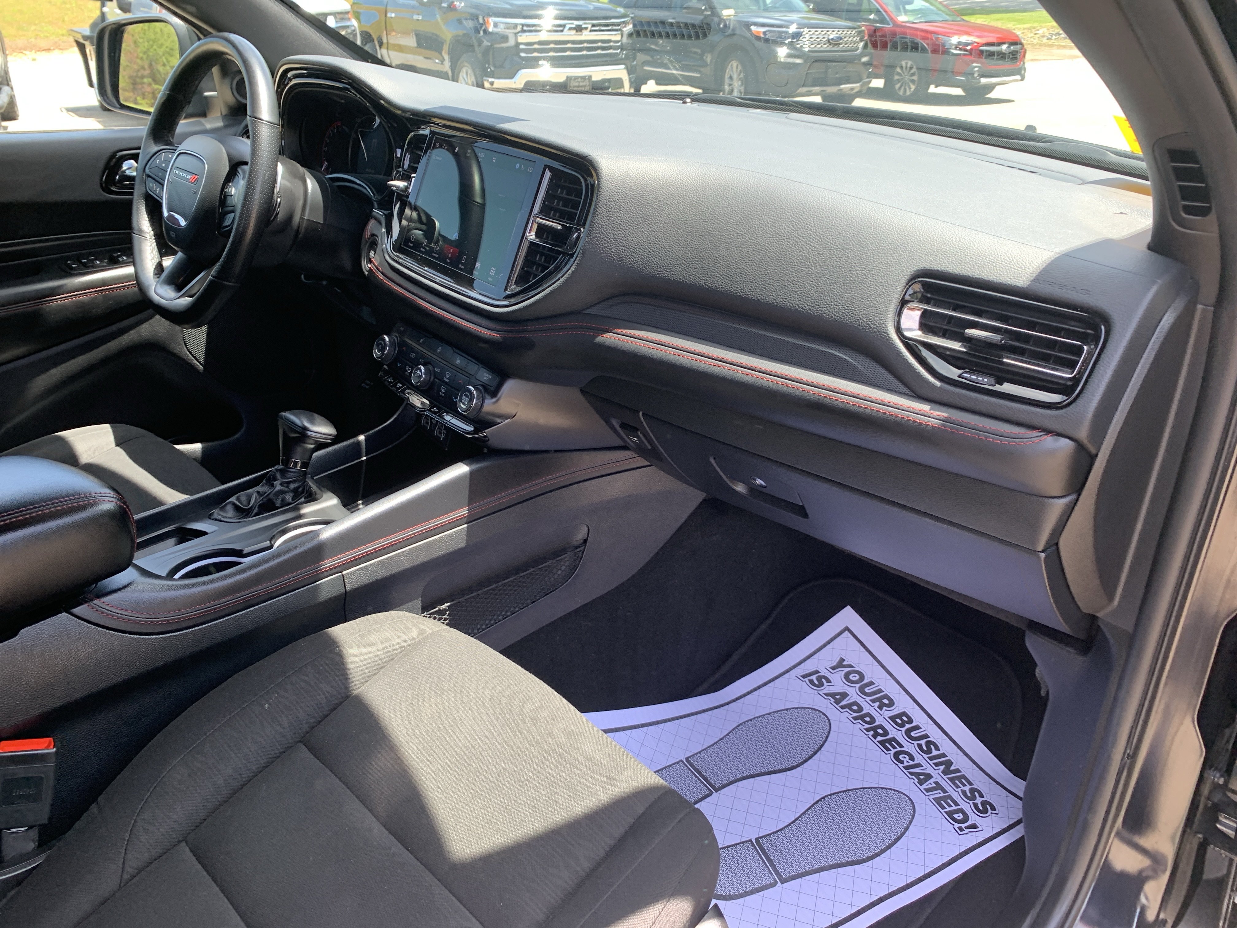 Used 2025 Dodge Durango GT RWD image 41