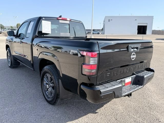 Certified 2025 Nissan Frontier SV w/ SV Convenience Package RWD image 8
