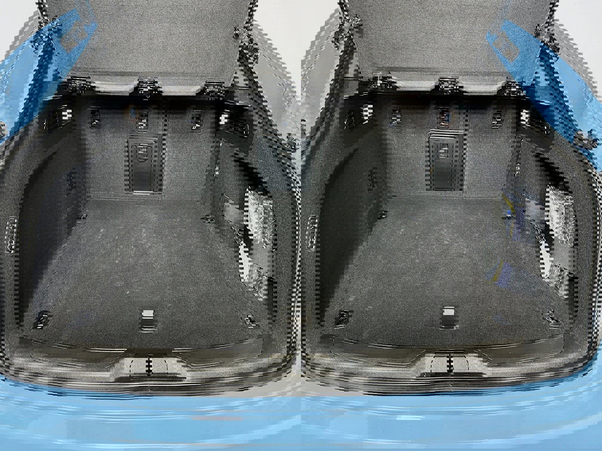 Used 2023 Maserati Levante Modena image 25