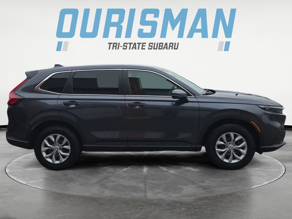 Used 2025 Honda CR-V LX image 7