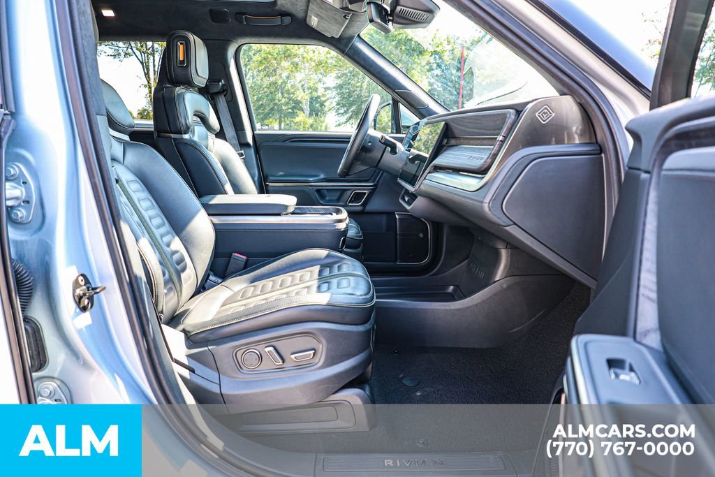 Used 2024 Rivian R1S Adventure image 22
