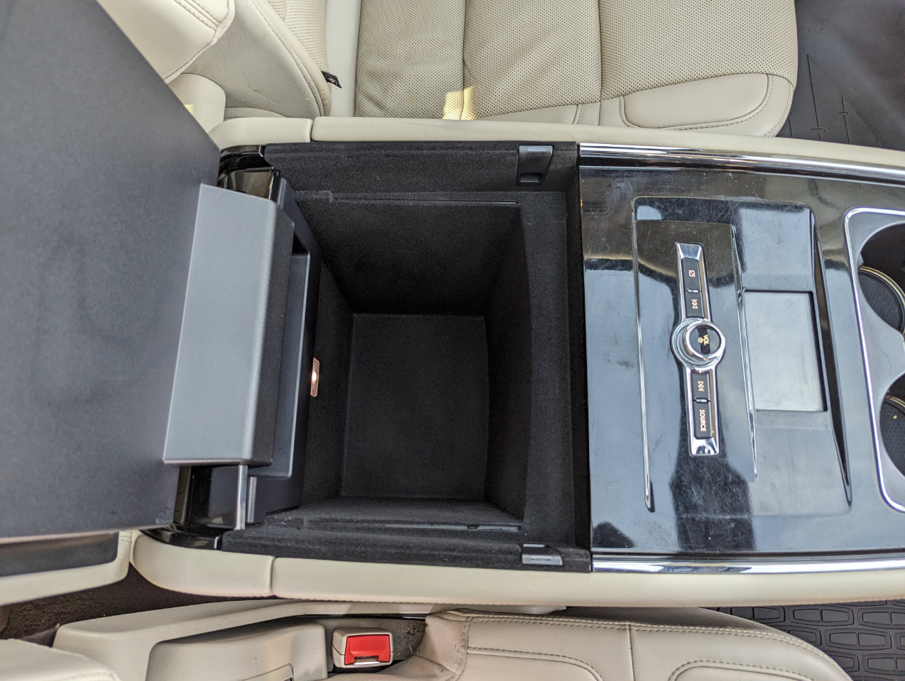 Used 2020 Lincoln Navigator L Reserve w/ Equipment Group 201A Reserve image 42