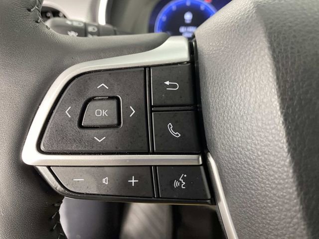 Used 2025 Toyota Highlander Platinum AWD/4WD image 17