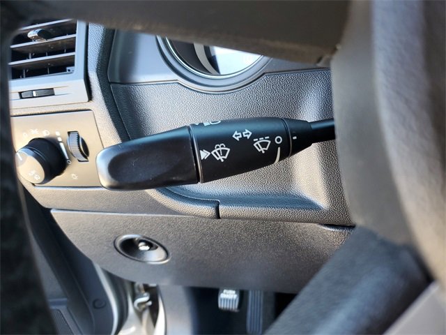 Used 2010 Dodge Challenger SE image 15