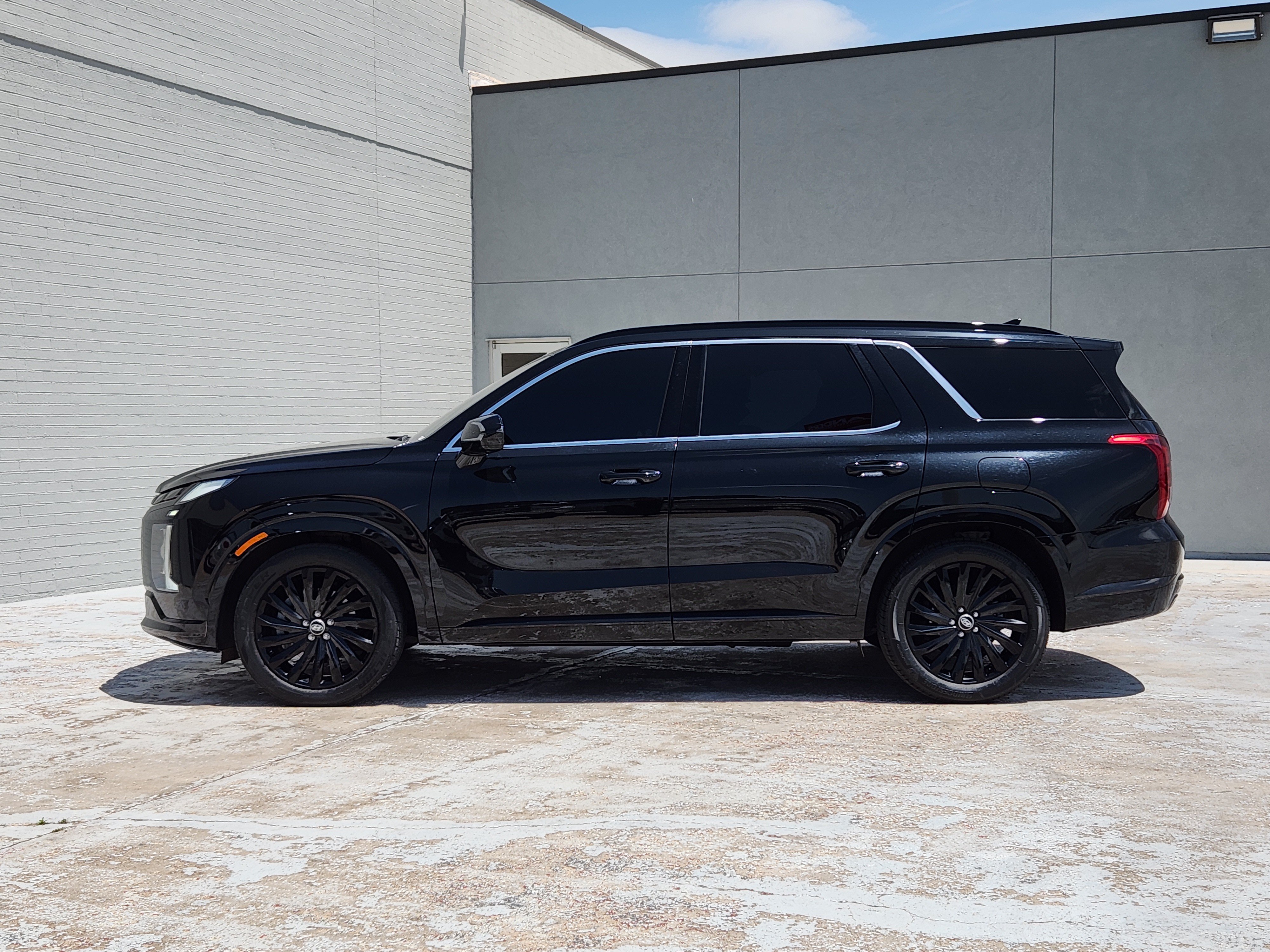 Used 2024 Hyundai Palisade Calligraphy AWD/4WD image 5