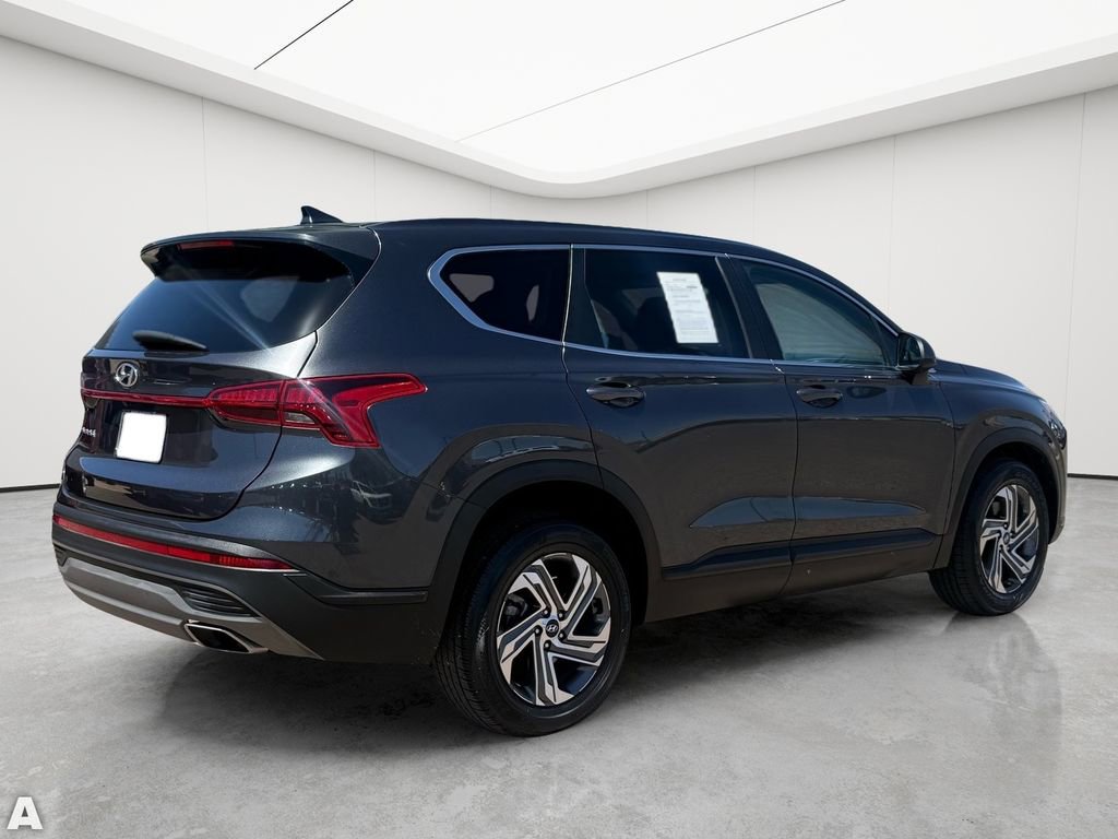 Used 2023 Hyundai Santa Fe SE FWD image 7