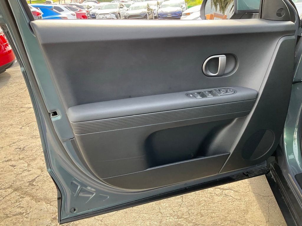 Used 2025 Hyundai Ioniq 5 SEL image 24