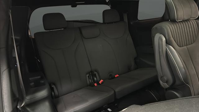 Used 2024 Hyundai Palisade Calligraphy image 27