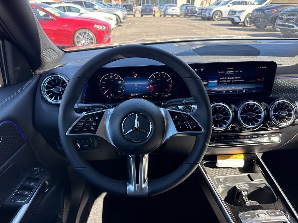 New 2026 Mercedes-Benz GLB 250 4MATIC image 21