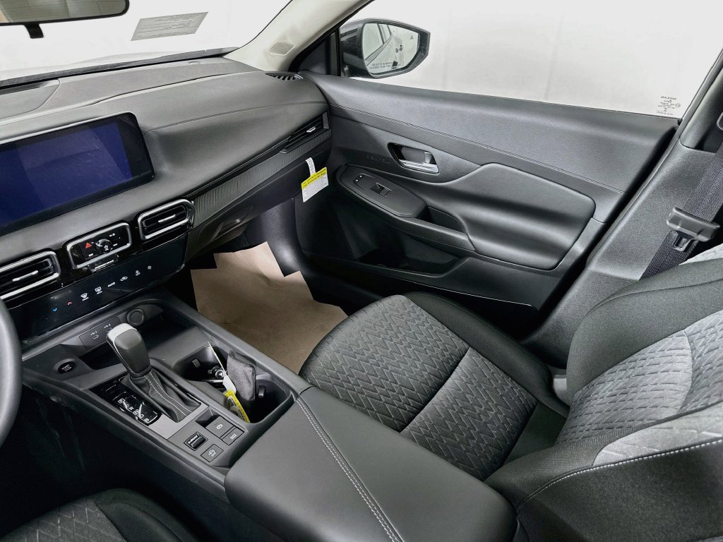 New 2027 Nissan Sentra SV w/ Floor Mat Package FWD image 29