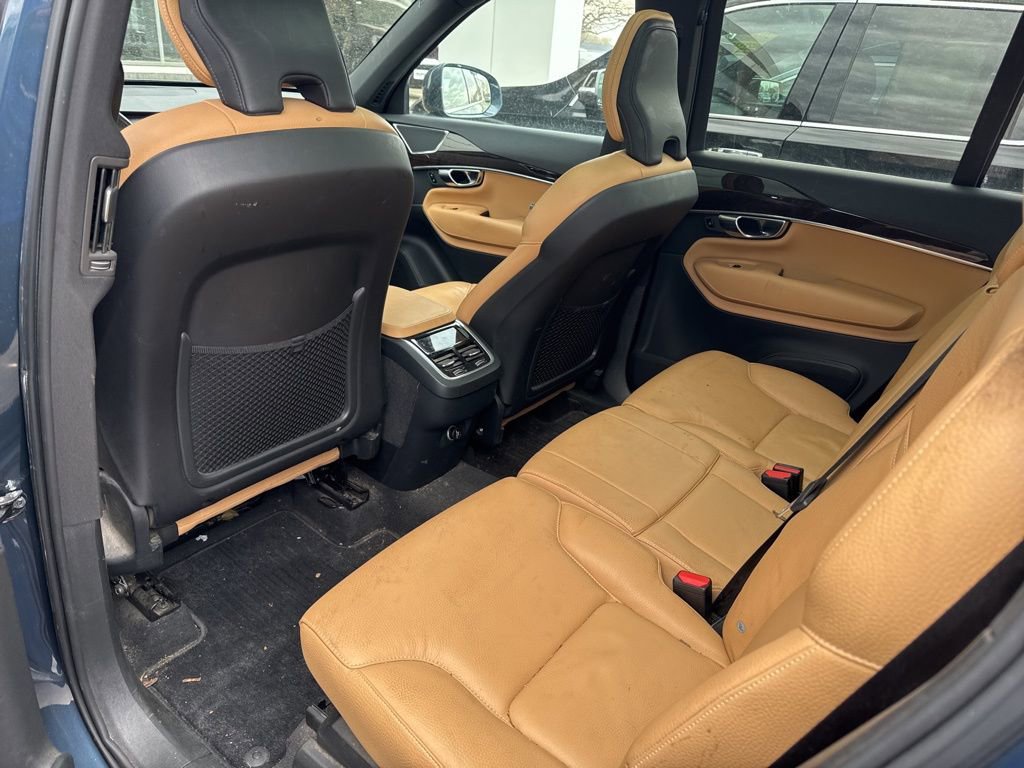 Used 2019 Volvo XC90 T6 Momentum w/ Advanced Package image 8
