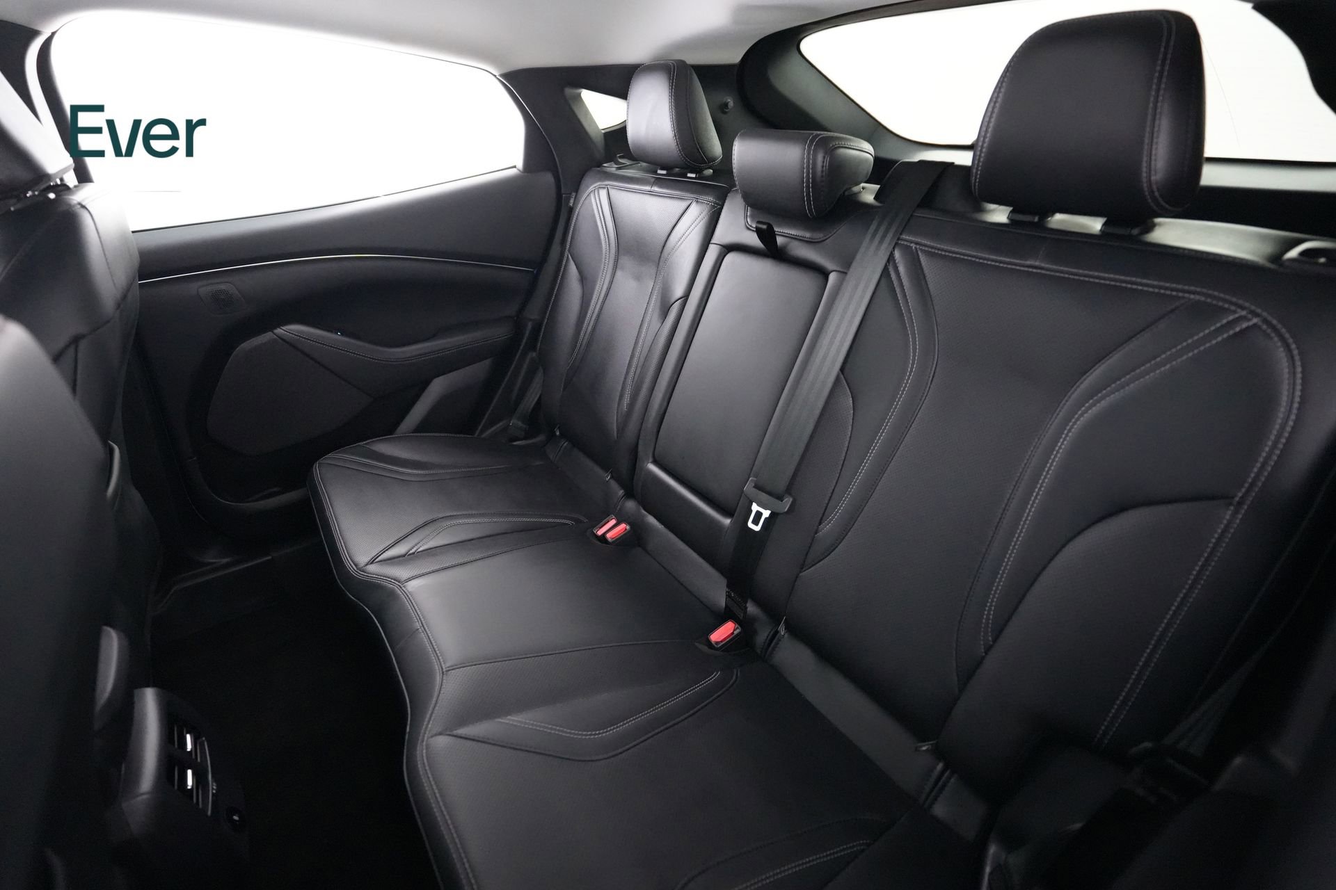 Used 2024 Ford Mustang Mach-E Premium image 24
