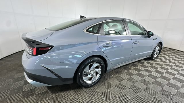 Certified 2026 Hyundai Sonata SE FWD image 3
