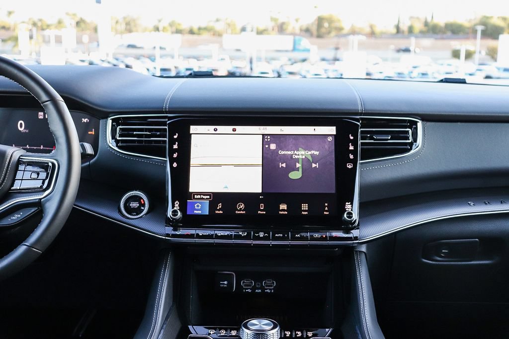 New 2026 Jeep Grand Wagoneer Summit AWD/4WD image 15