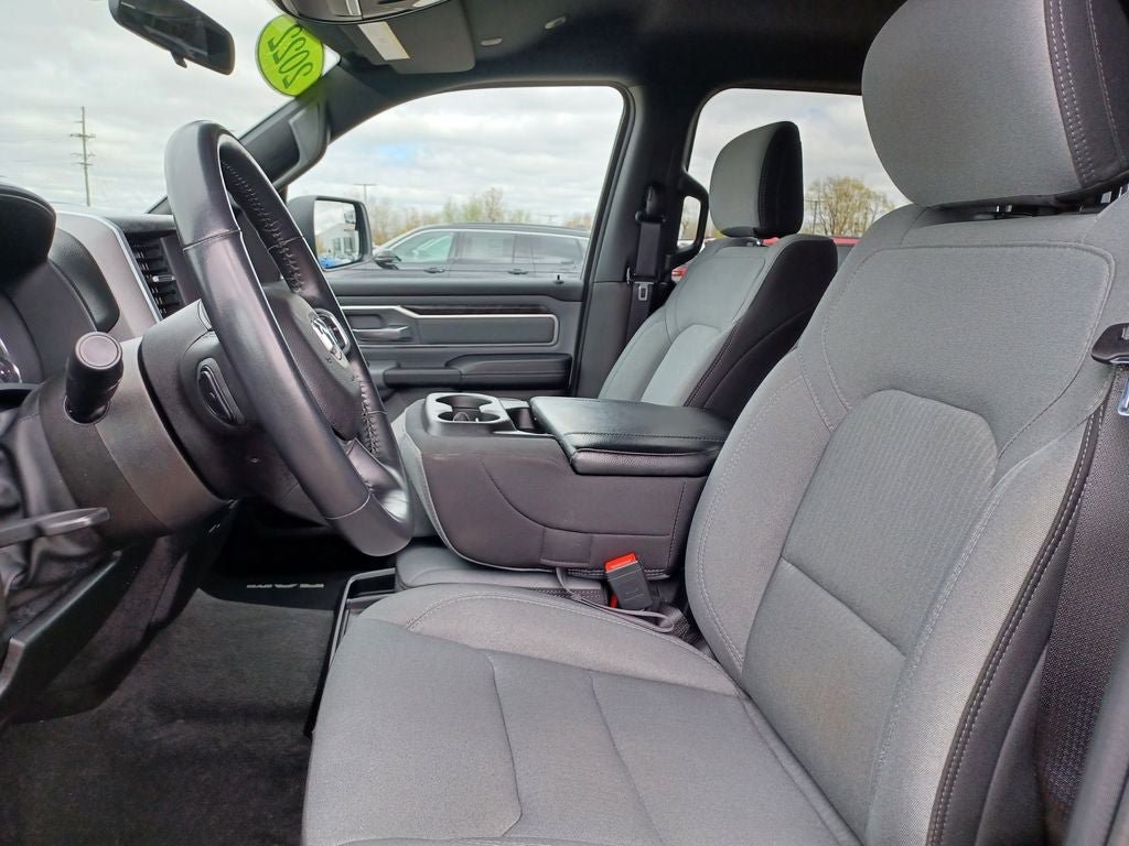 Used 2022 RAM 1500 Big Horn AWD/4WD image 10