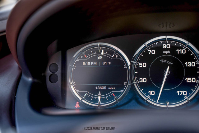 Used 2012 Jaguar XJ image 20