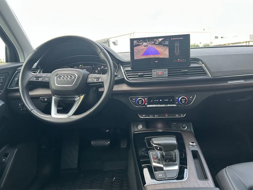 Used 2023 Audi Q5 2.0T Premium w/ Convenience Package image 50
