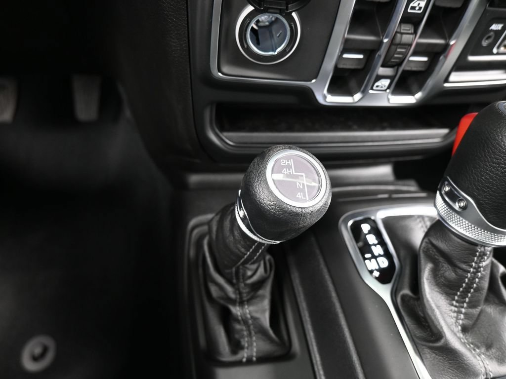 New 2026 Jeep Gladiator Sport AWD/4WD image 19