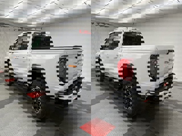 New 2026 GMC Canyon AT4 image 4