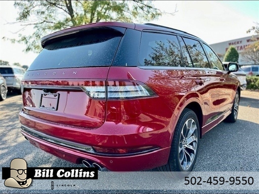 New 2025 Lincoln Aviator AWD w/ Jet Appearance Package image 5