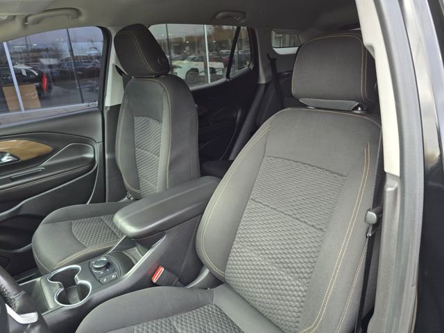 Used 2020 GMC Terrain SLE w/ Driver Convenience Package image 25