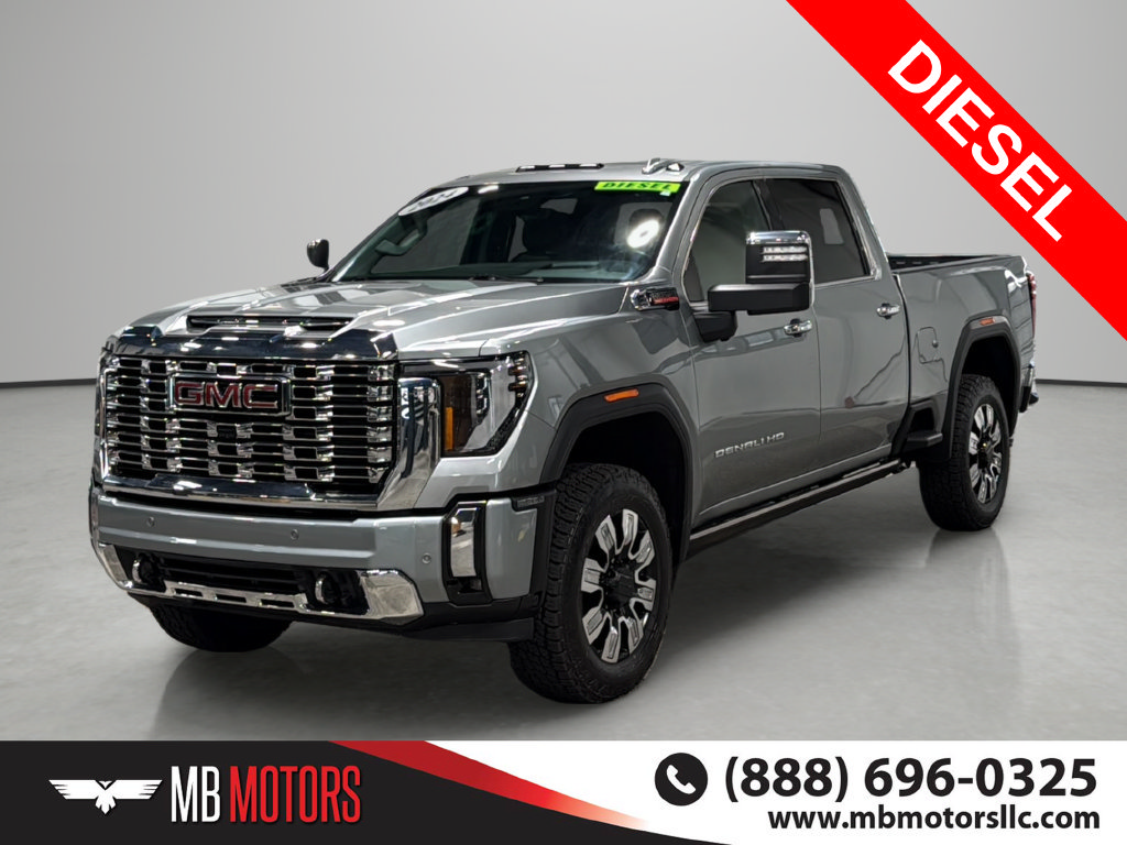 Used 2024 GMC Sierra 3500 Denali w/ Denali Reserve Package AWD/4WD image 1