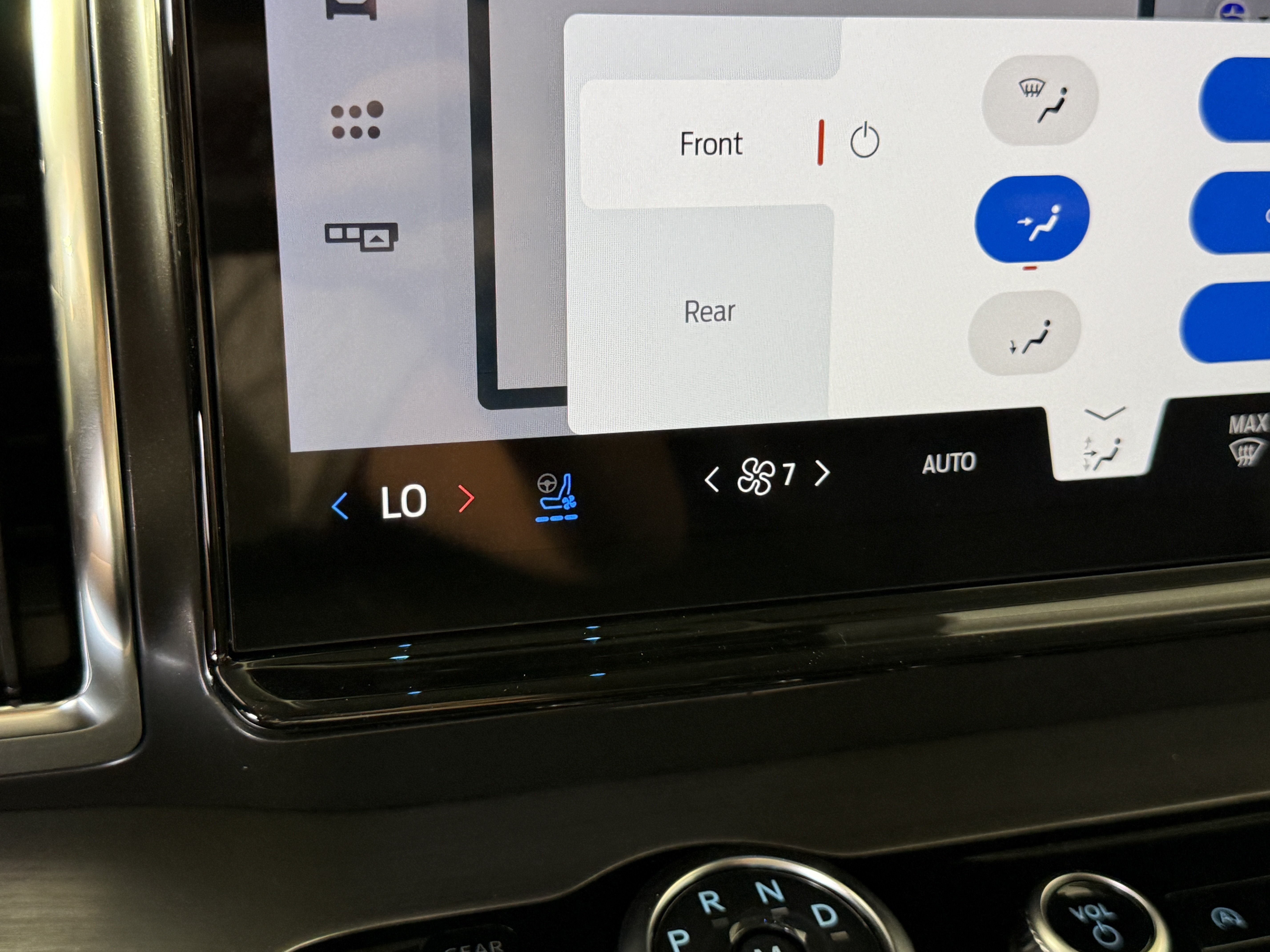 New 2027 Ford Expedition Platinum w/ Driver's Package RWD image 24