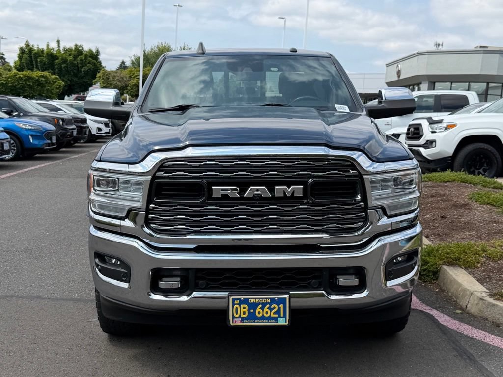 Used 2022 RAM 3500 Limited AWD/4WD image 3