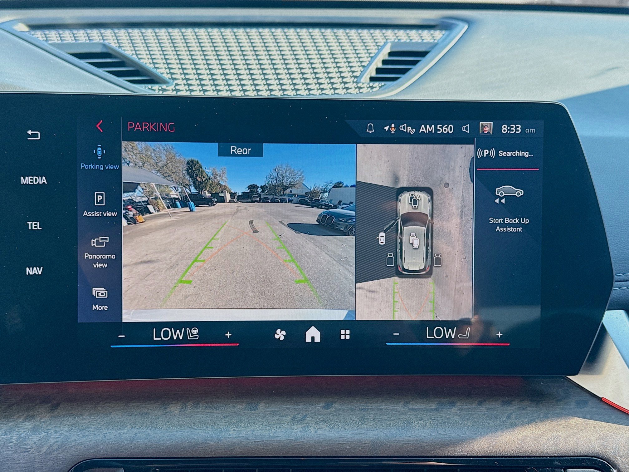 Used 2024 BMW X1 M35i w/ Premium Package image 14