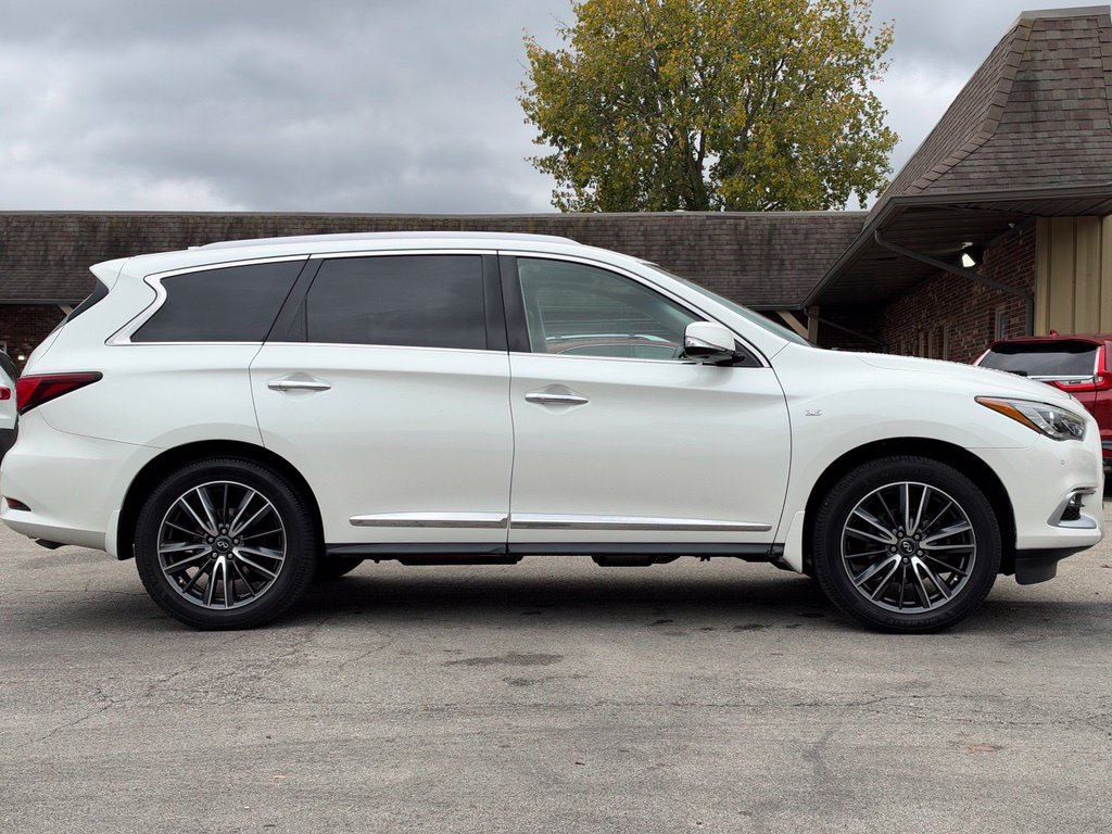 Used 2016 INFINITI QX60 Luxe w/ Premium Plus Package AWD/4WD image 6