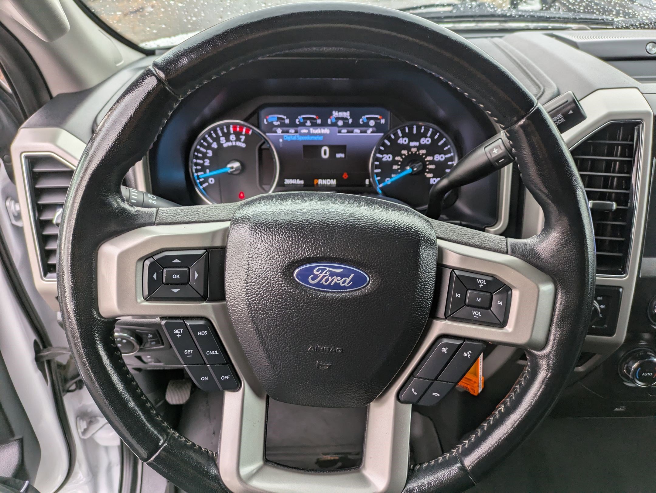 Used 2021 Ford F350 Lariat w/ Snow Plow/Camper Package image 18