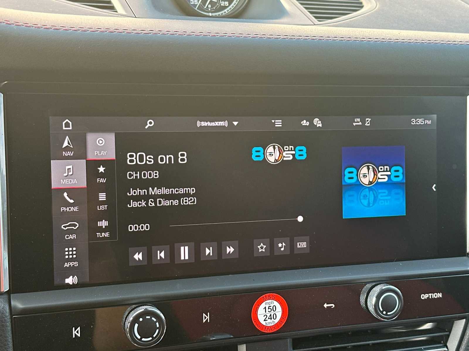 Used 2025 Porsche Macan Turbo image 18