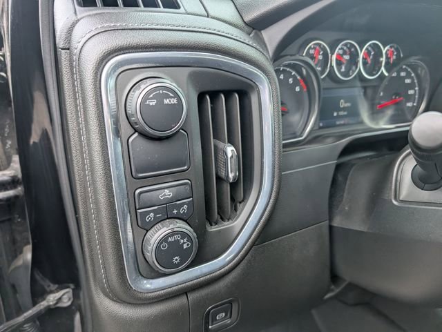 Used 2021 Chevrolet Silverado 1500 LT image 17
