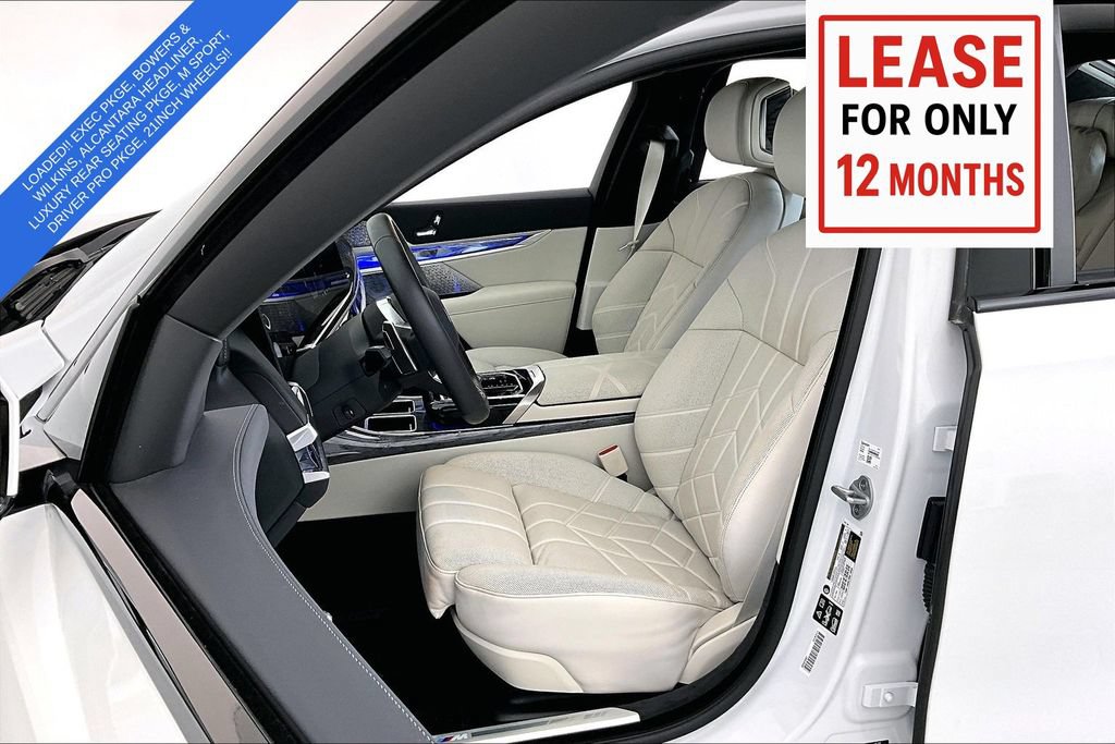 Used 2025 BMW 760i xDrive AWD/4WD image 34