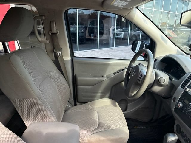 Used 2020 Nissan Frontier SV RWD image 10
