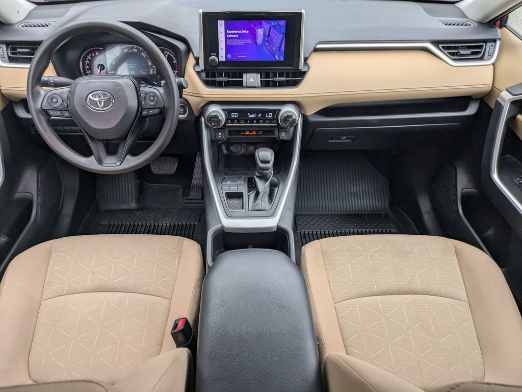 Used 2023 Toyota RAV4 XLE w/ Convenience Package FWD image 16