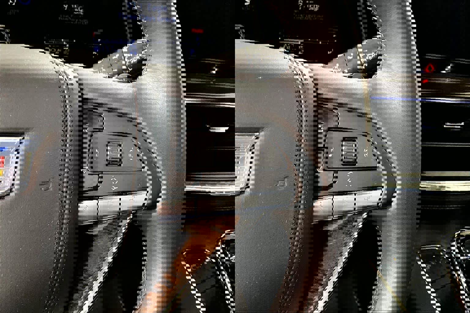 Used 2023 Cadillac Escalade ESV Sport Platinum image 22