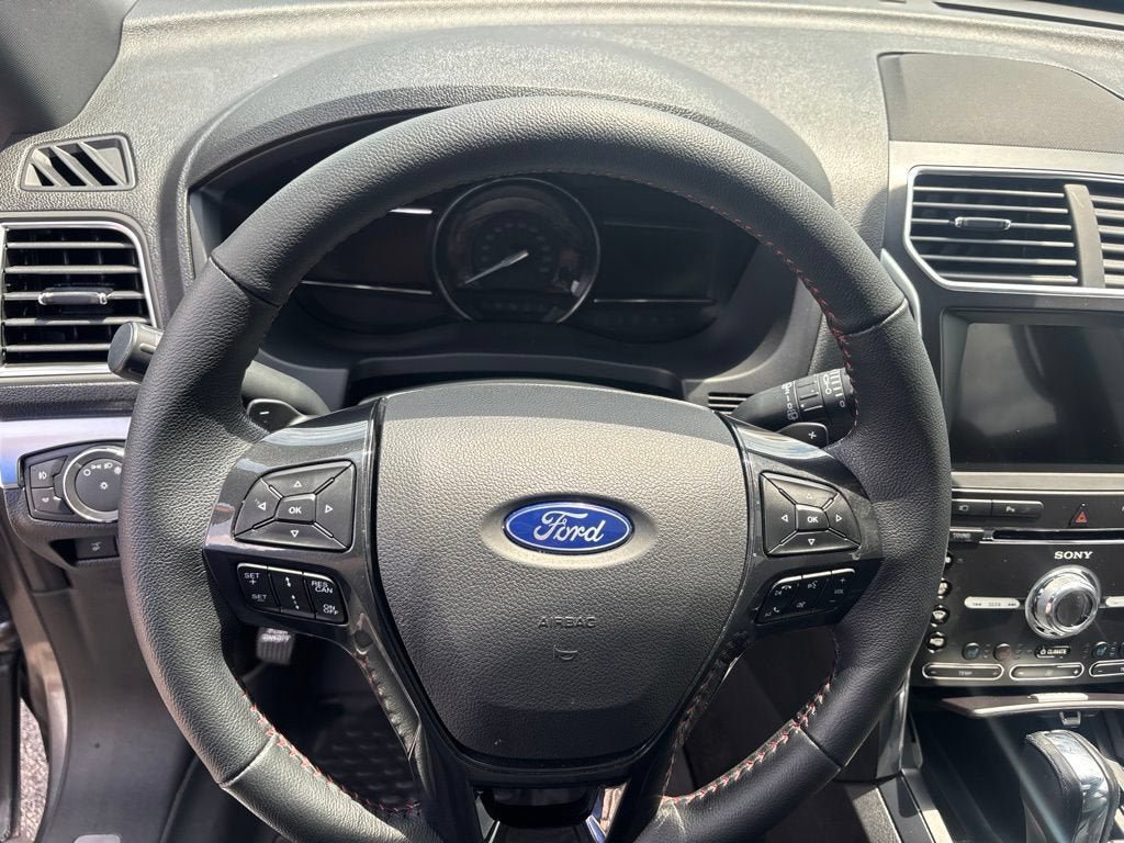 Certified 2018 Ford Explorer Sport w/ Equipment Group 401A AWD/4WD image 13