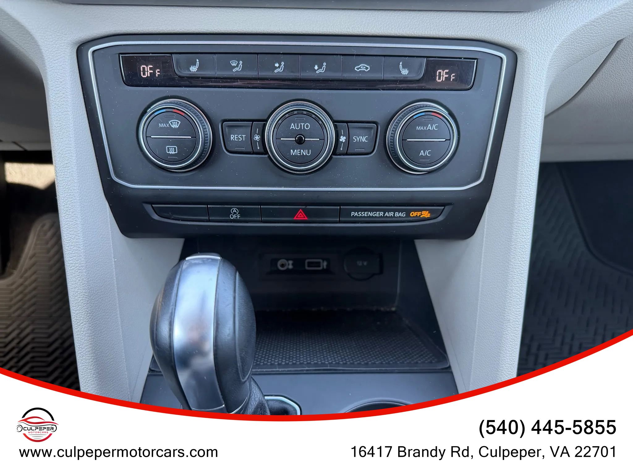 Used 2018 Volkswagen Atlas SE w/ R-Line Package image 25