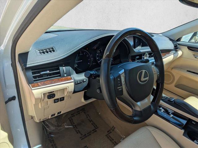 Used 2013 Lexus ES 350 w/ Luxury Pkg FWD image 10