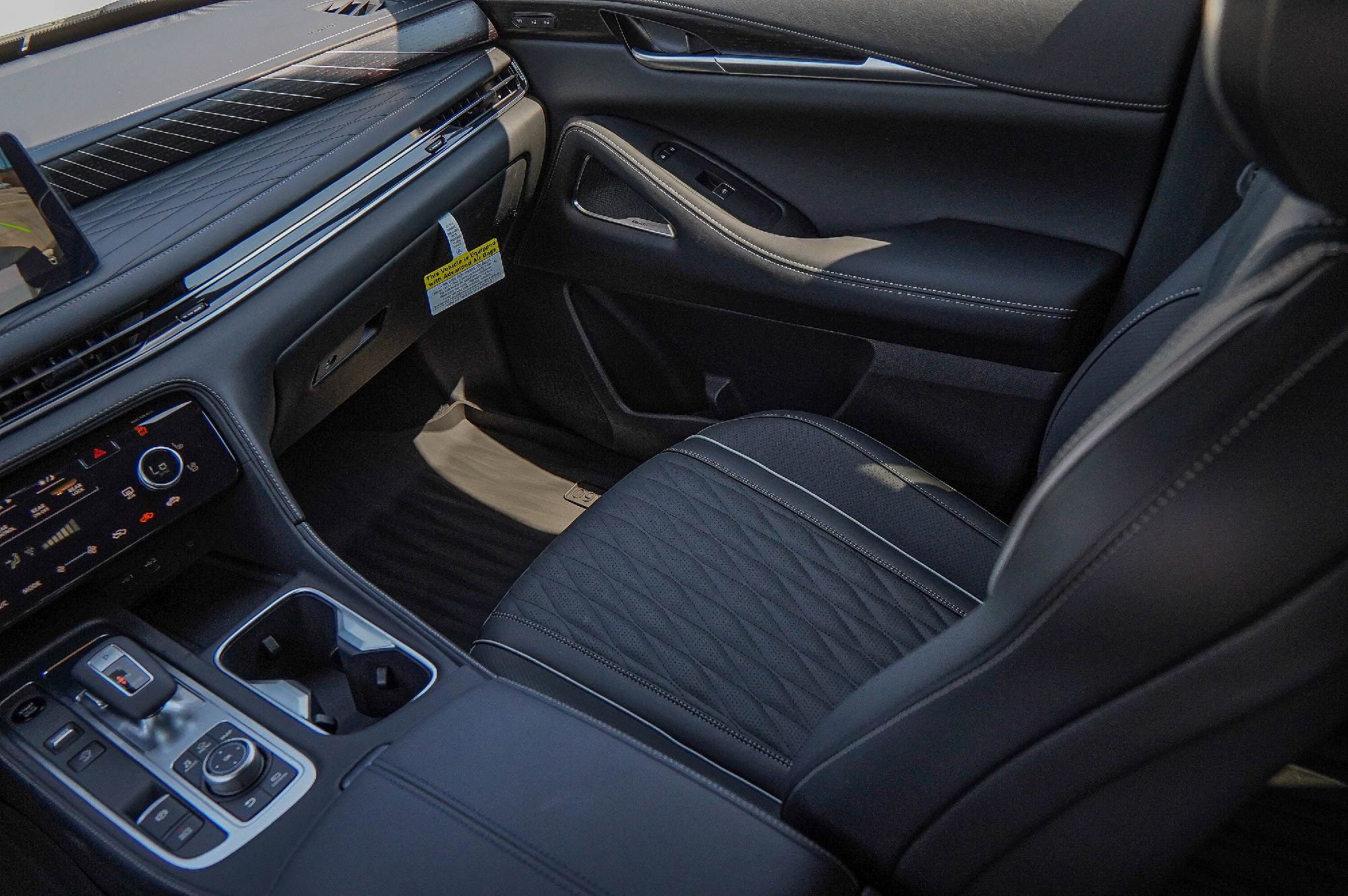 New 2026 INFINITI QX60 Autograph w/ Dark Cargo Package image 23