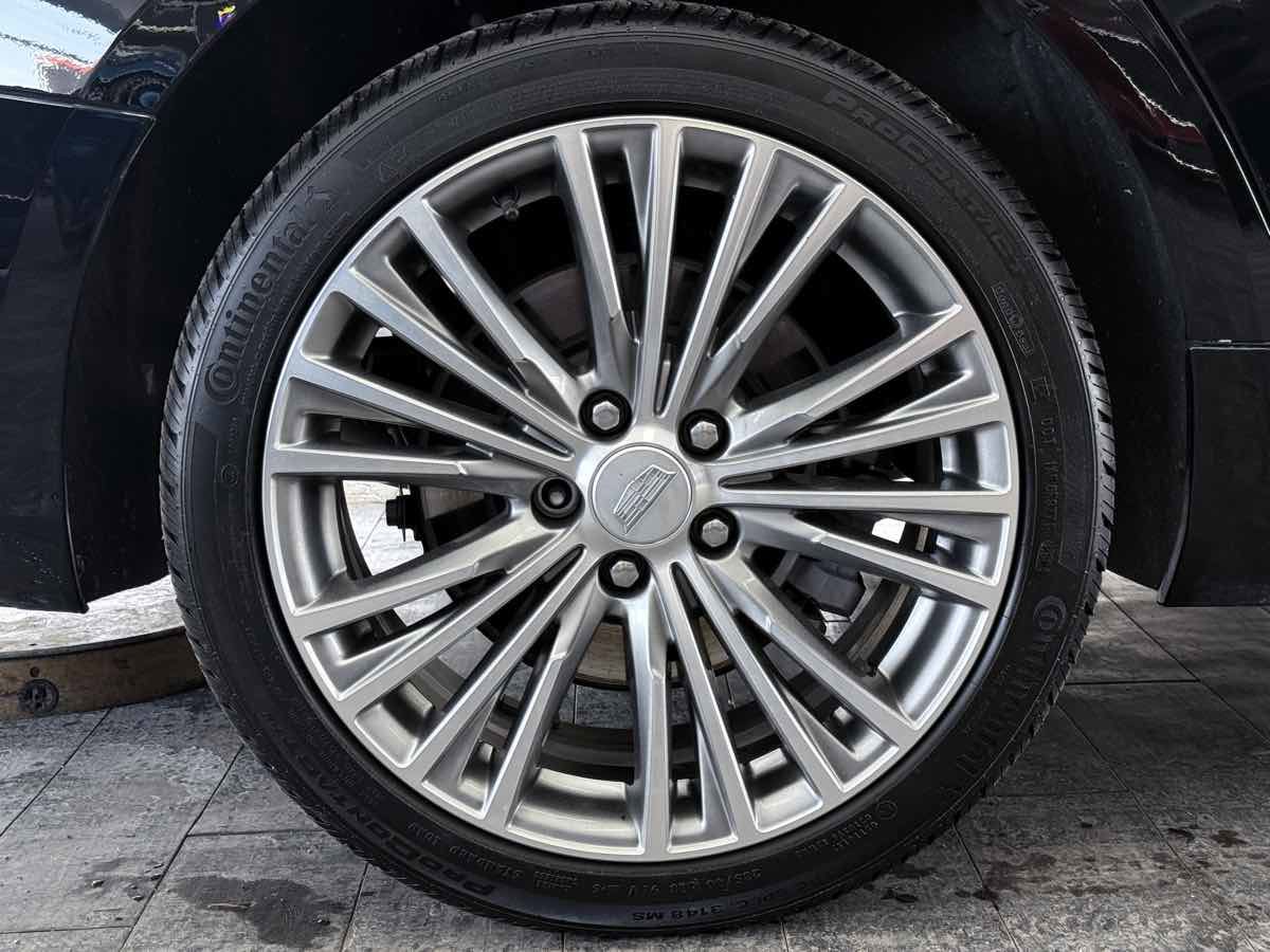 Used 2025 Cadillac CT4 Premium Luxury image 38