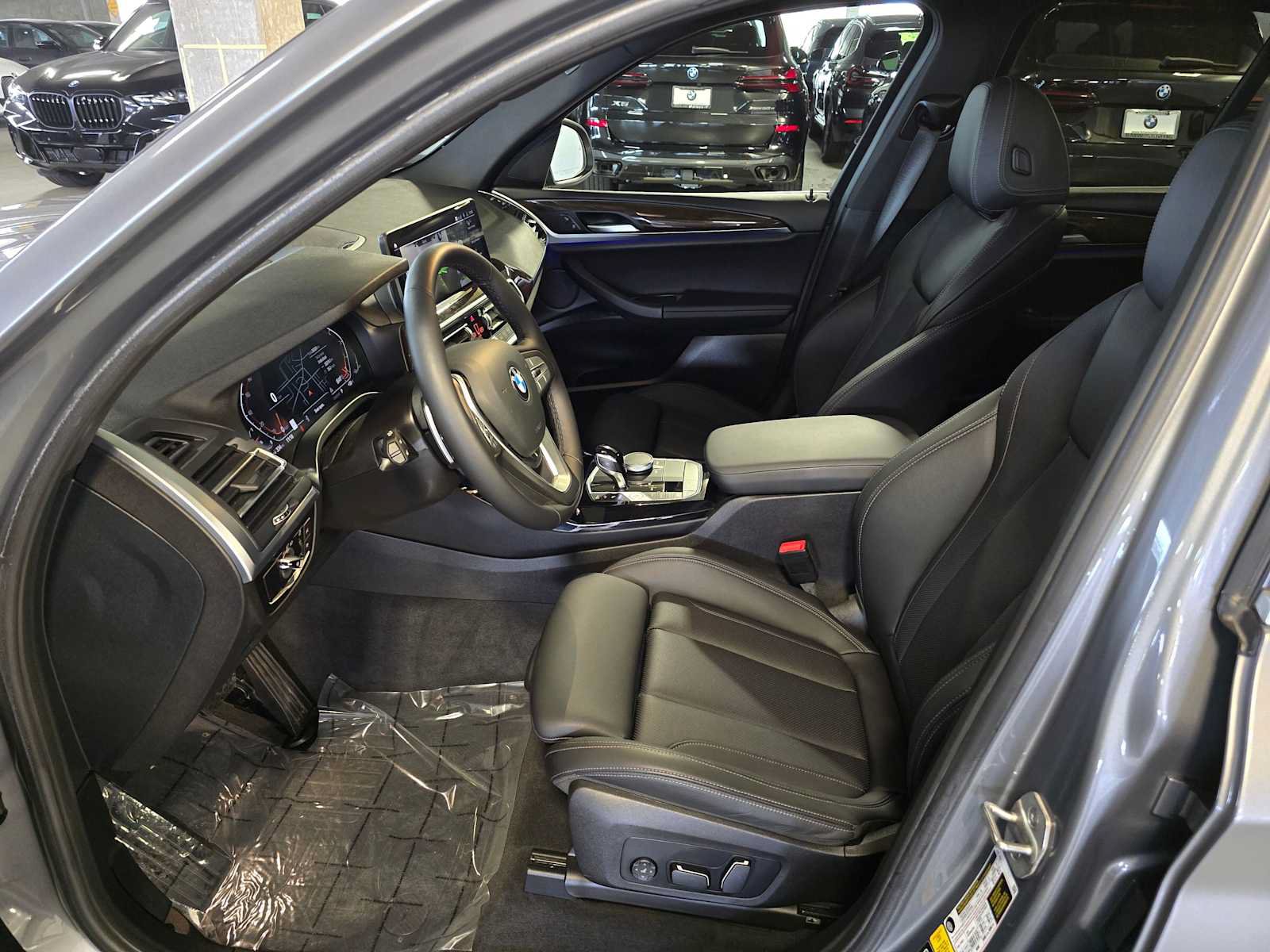 Used 2024 BMW X3 xDrive30i w/ Premium Package AWD/4WD image 28