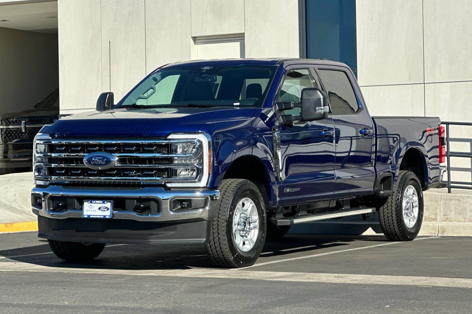New 2026 Ford F250 XLT w/ XLT Premium Package AWD/4WD image 7