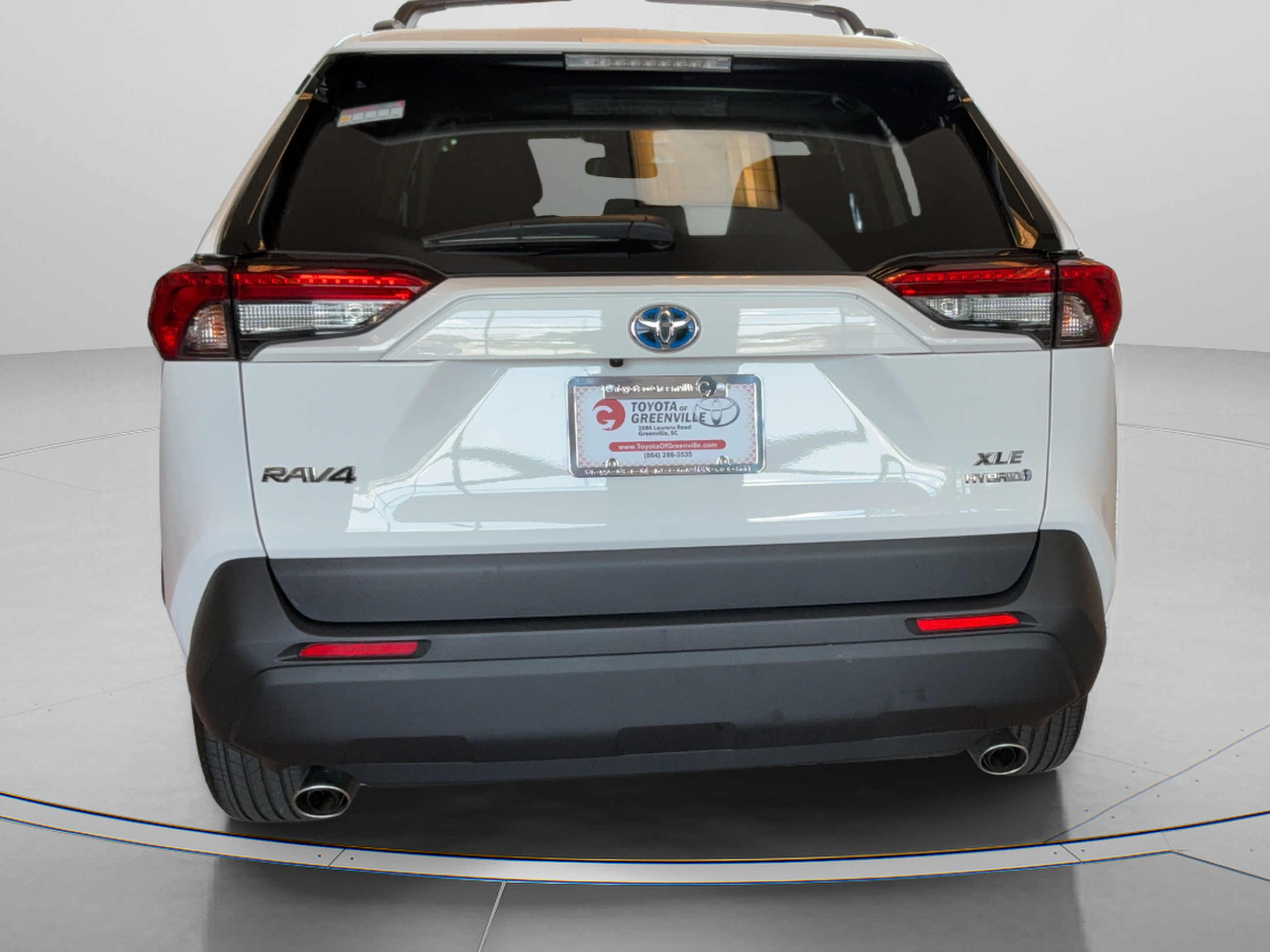 Used 2022 Toyota RAV4 XLE w/ Convenience Package AWD/4WD image 5