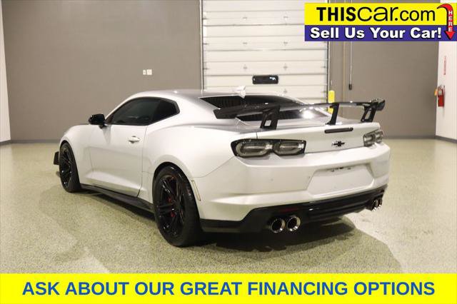 Used 2019 Chevrolet Camaro ZL1 RWD image 6