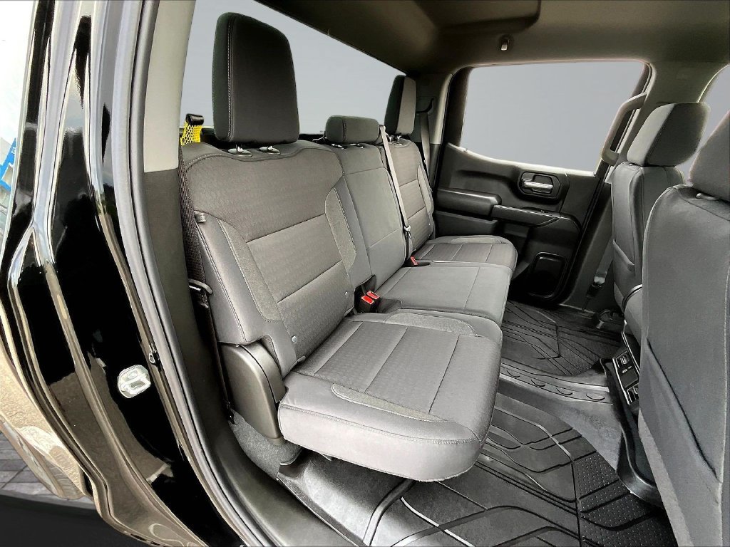 New 2026 Chevrolet Silverado 1500 Custom w/ LPO, Dark Essentials Package AWD/4WD image 28