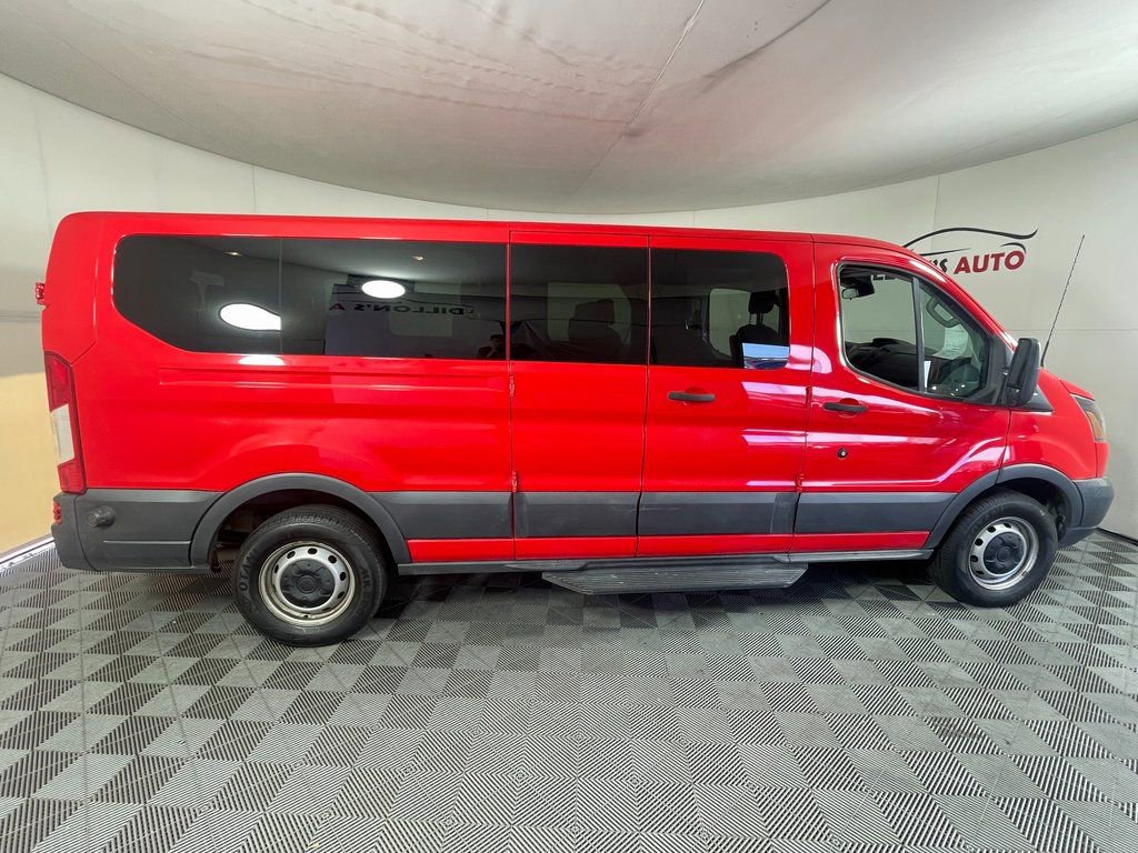 Used 2018 Ford Transit 350 XL image 8