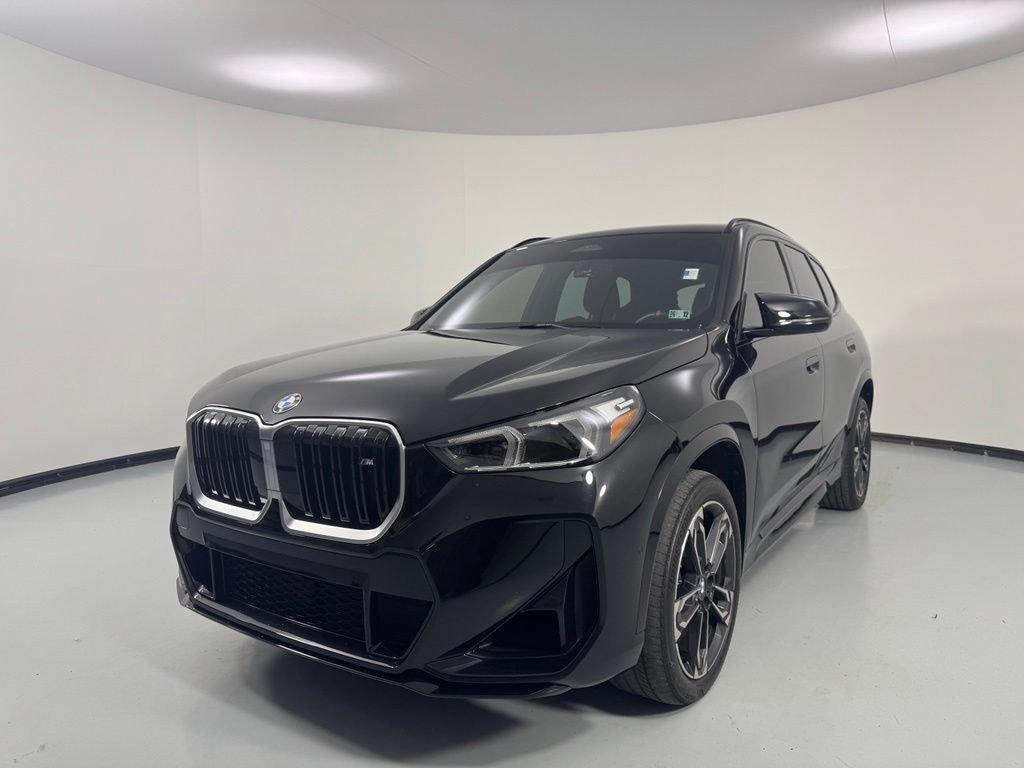 Certified 2025 BMW X1 M35i AWD/4WD image 4
