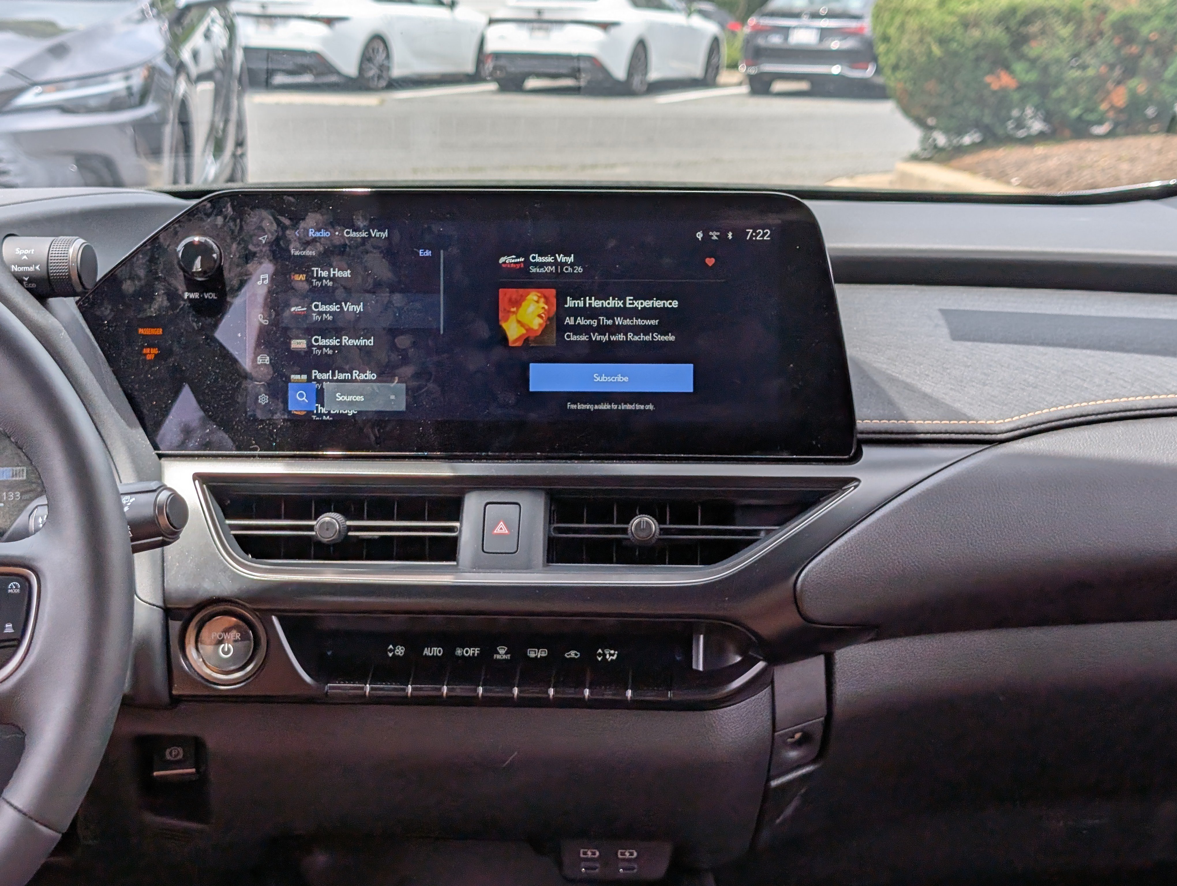 Certified 2025 Lexus UX 300h AWD w/ Accessory Package (Z1) image 18